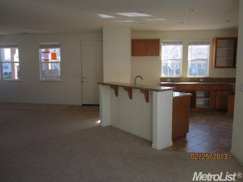 9351 Vintner Cir, Patterson, CA 95363 photo 6