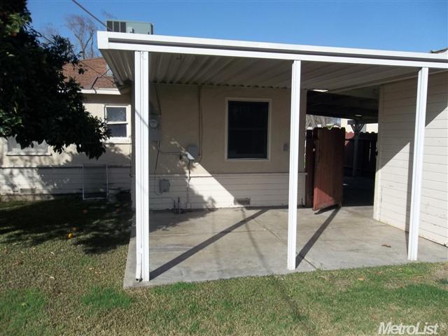 1334 Grape Ave, Modesto, CA 95350 photo 4