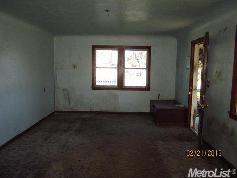 2005 Vernon Ave, Modesto, CA 95351 photo 3