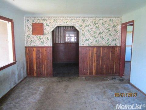 2005 Vernon Ave, Modesto, CA 95351 photo 2