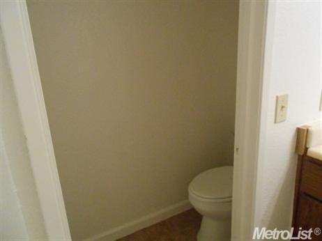 3168 Nantucket Ter, Davis, CA 95618 photo 17