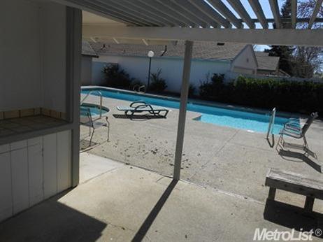 3168 Nantucket Ter, Davis, CA 95618 photo 5
