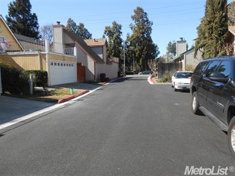 3168 Nantucket Ter, Davis, CA 95618 photo 2