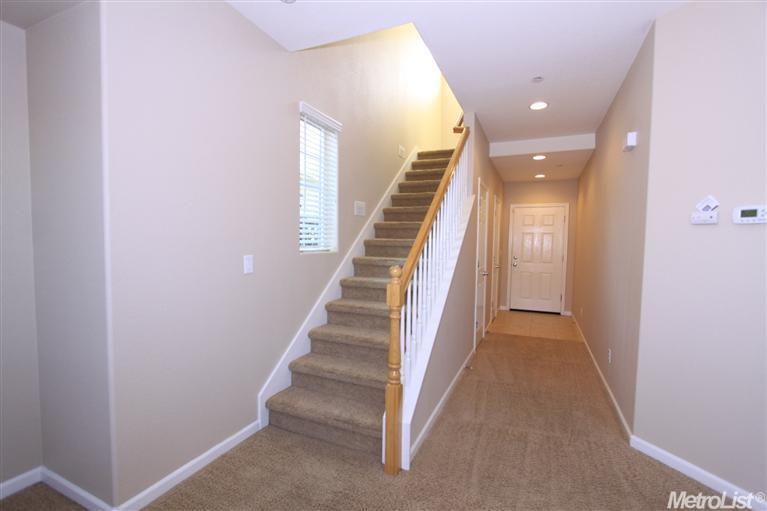 674 Equinox Loop, Lincoln, CA 95648 photo 5