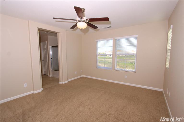 674 Equinox Loop, Lincoln, CA 95648 photo 8