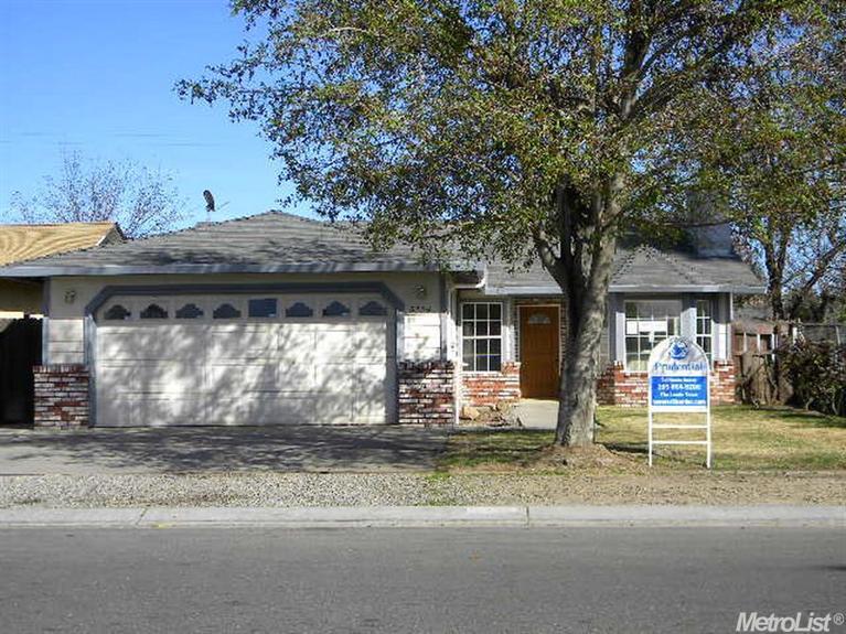 5224 7th St, Keyes, CA 95328 photo 1