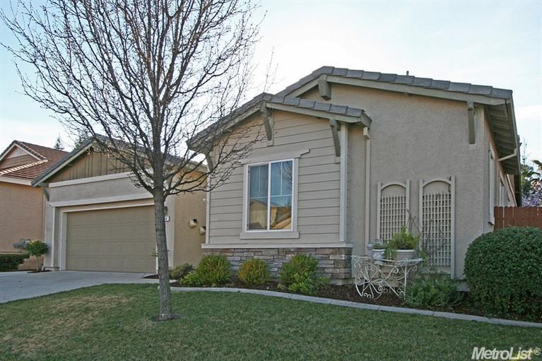 744 Bluestone Cir, Folsom, CA 95630 photo 1