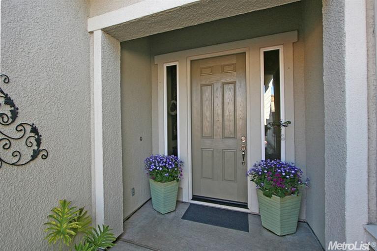 744 Bluestone Cir, Folsom, CA 95630 photo 2