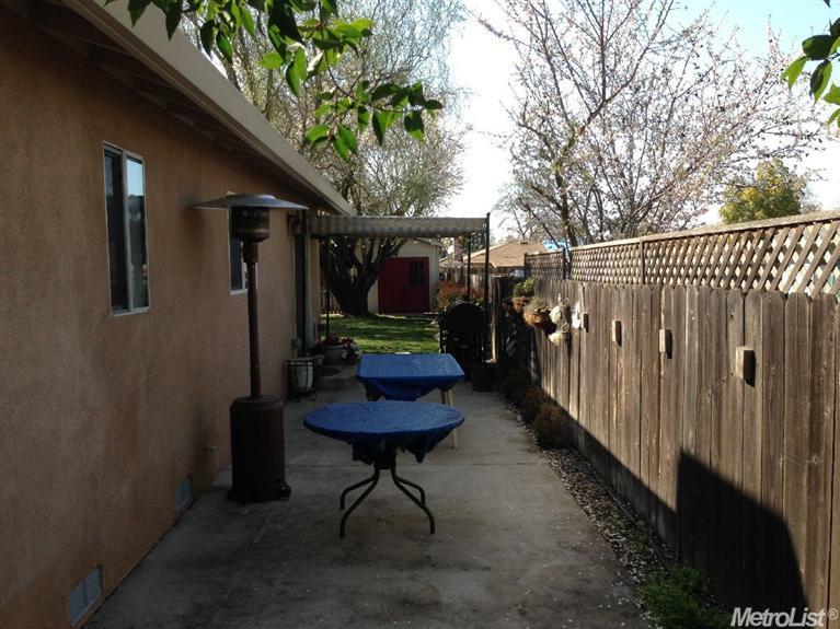 3721 Belbrook Pl, Modesto, CA 95356 photo 20