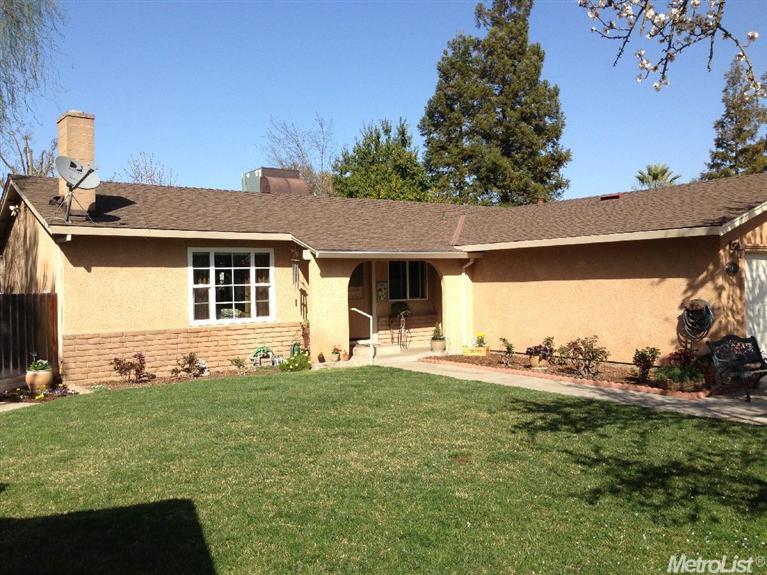 3721 Belbrook Pl, Modesto, CA 95356 photo 2