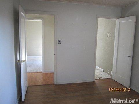 374 W 20th St, Tracy, CA 95376 photo 9