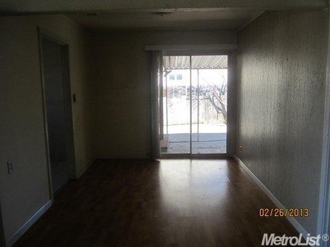 374 W 20th St, Tracy, CA 95376 photo 5