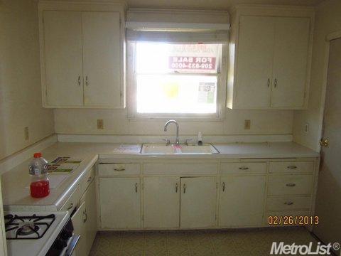 374 W 20th St, Tracy, CA 95376 photo 6