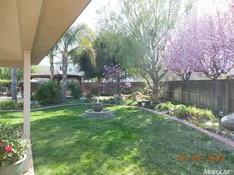 1902 Alghero Dr, Manteca, CA 95336 photo 6