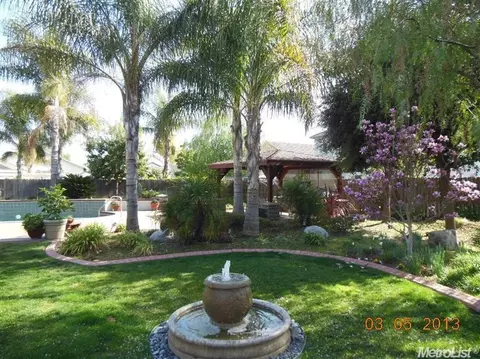 1902 Alghero Dr, Manteca, CA 95336 photo 8