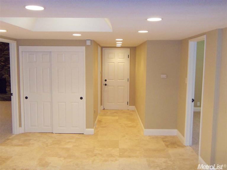 4916 Kipling Dr, Carmichael, CA 95608 photo 4