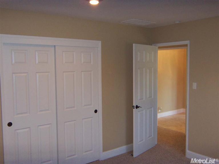4916 Kipling Dr, Carmichael, CA 95608 photo 8