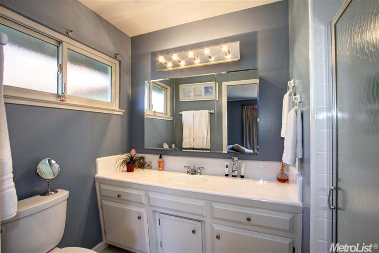 1205 Redwood Ln, Davis, CA 95616 photo 18