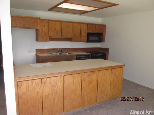 4700 Good Ct, Carmichael, CA 95608 photo 5