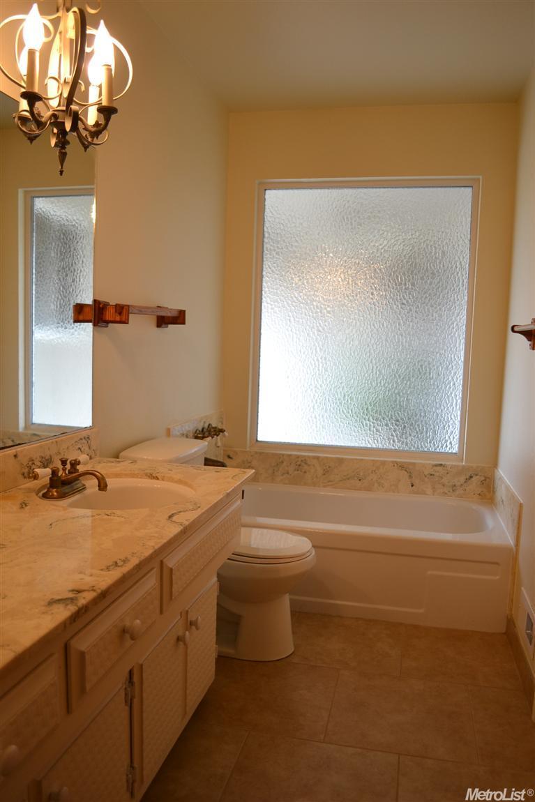 7004 Trabert Ct, Carmichael, CA 95608 photo 12