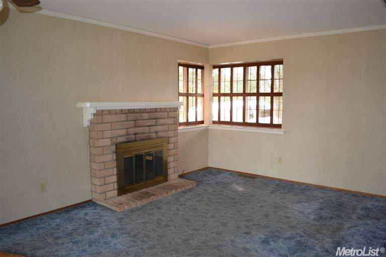 7004 Trabert Ct, Carmichael, CA 95608 photo 8