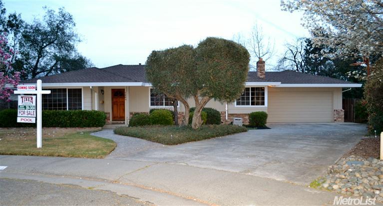 7004 Trabert Ct, Carmichael, CA 95608 photo 2