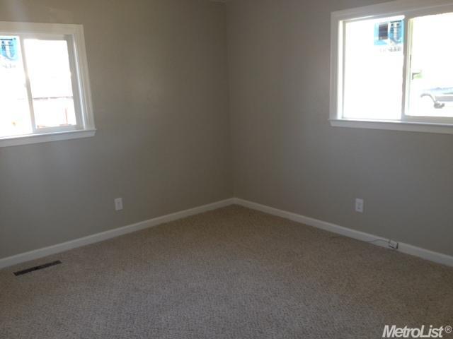 1433 Lorry Ct, Modesto, CA 95355 photo 9