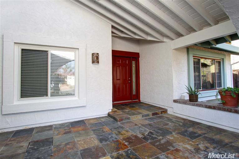 404 Fiesta Ave, Davis, CA 95616 photo 4