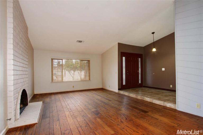 404 Fiesta Ave, Davis, CA 95616 photo 6