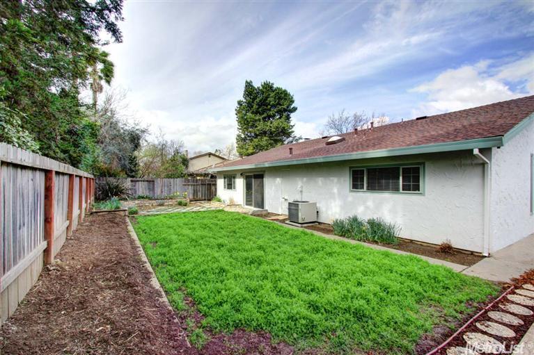 404 Fiesta Ave, Davis, CA 95616 photo 25