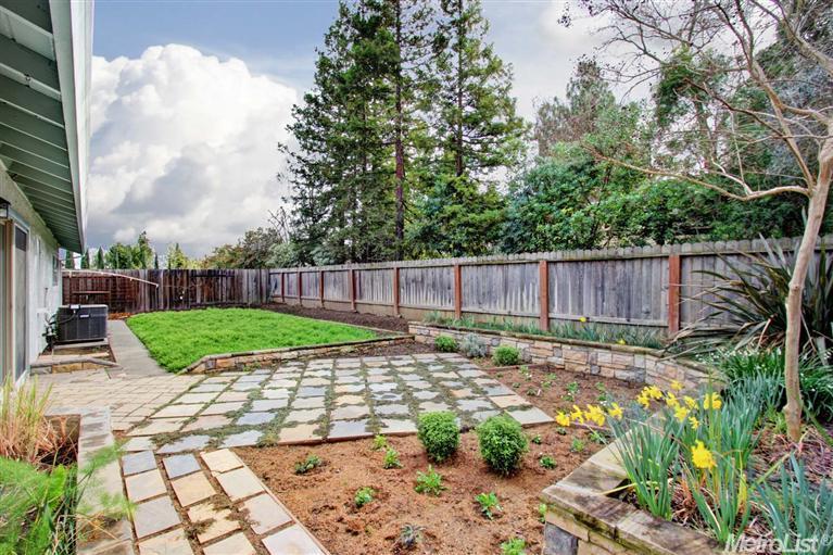 404 Fiesta Ave, Davis, CA 95616 photo 24