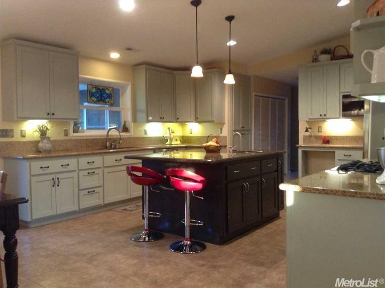 2530 Laurence Ave, Carmichael, CA 95608 photo 4