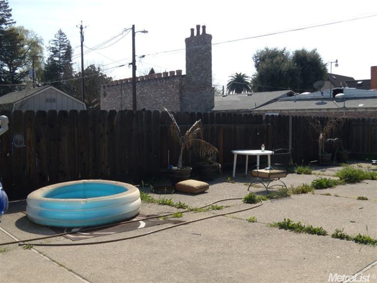 322 E 1st St, Ripon, CA 95366 photo 17