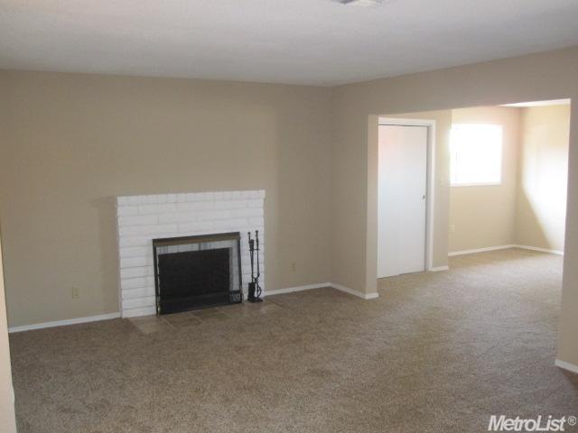 1197 Rusher St, Tracy, CA 95376 photo 4