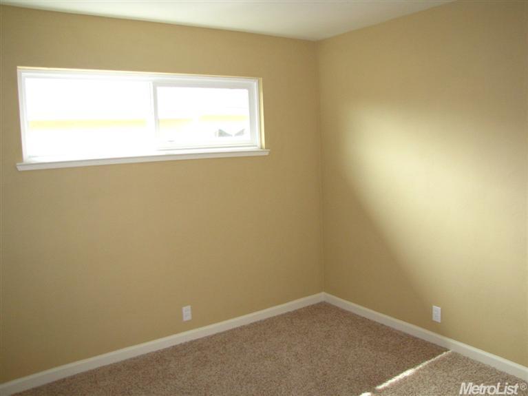 521 Howard St, Lodi, CA 95242 photo 9