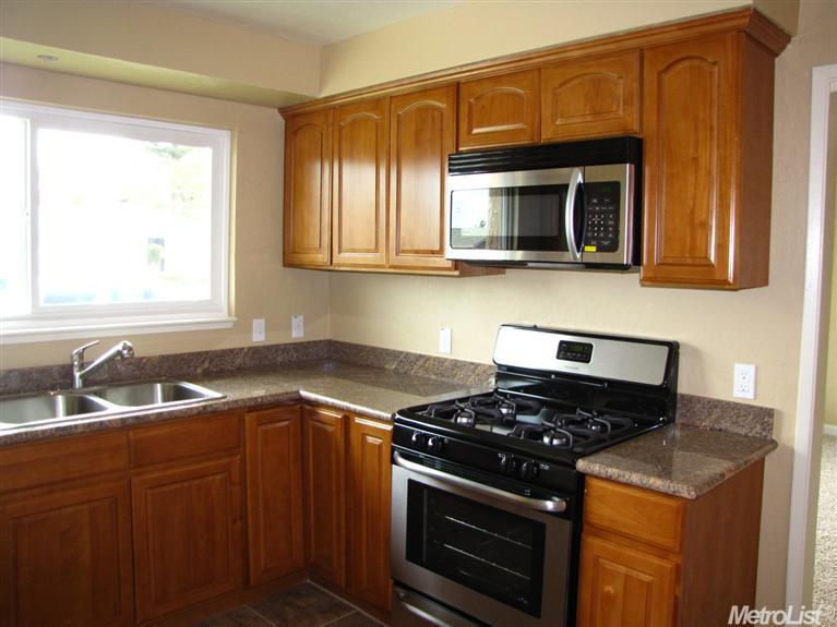 521 Howard St, Lodi, CA 95242 photo 5