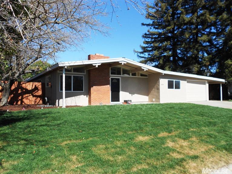 4705 Hazelwood Ave, Carmichael, CA 95608 photo 1