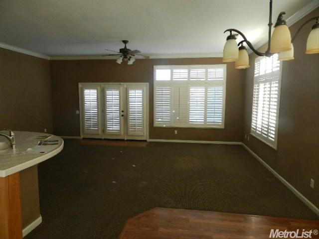 1917 Veranda Ct, Modesto, CA 95357 photo 3