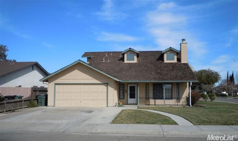 915 Bonta Ave, Gustine, CA 95322 photo 1