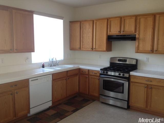 1235 Cliff Swallow Dr, Patterson, CA 95363 photo 7