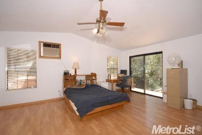 4689 Rivendale Rd, Placerville, CA 95667 photo 11