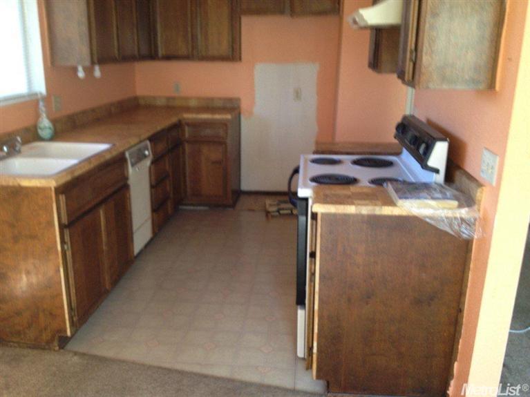 3701 Colonial Dr #70, Modesto, CA 95356 photo 5