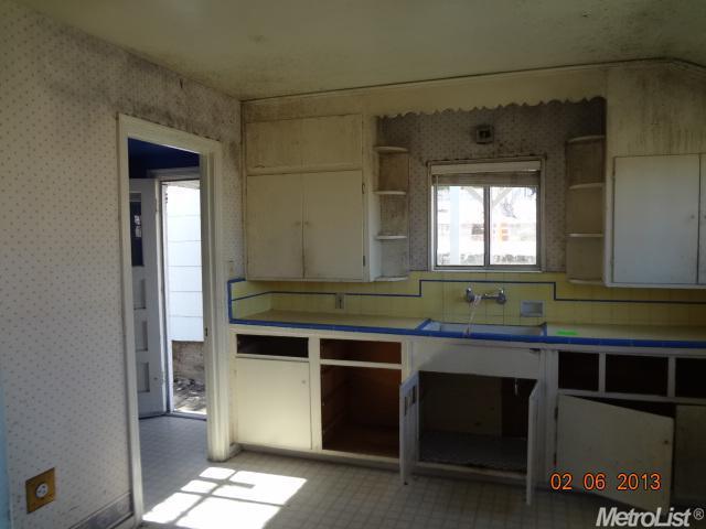 320 Alma, Jackson, CA 95642 photo 6