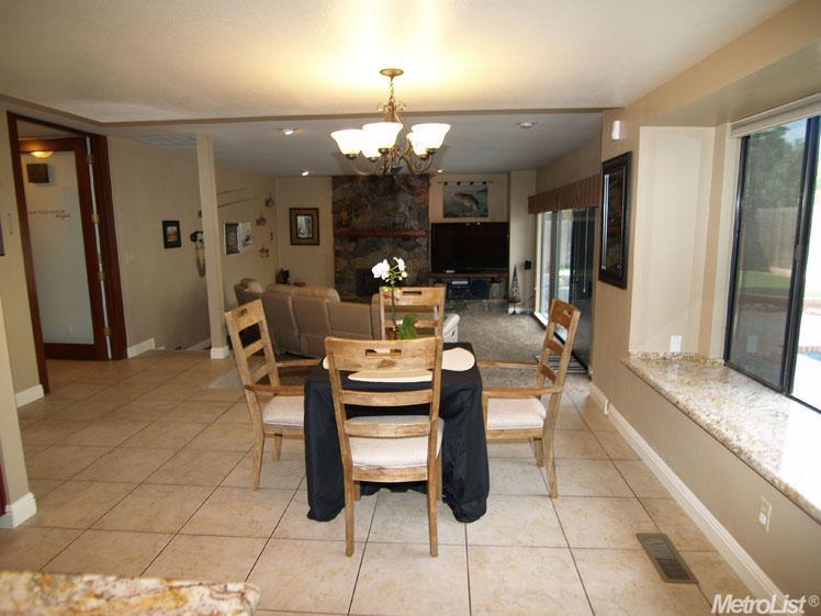 3713 Drakeshire Dr, Modesto, CA 95356 photo 14