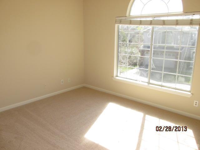 3926 Cyrus Ln, Carmichael, CA 95608 photo 5