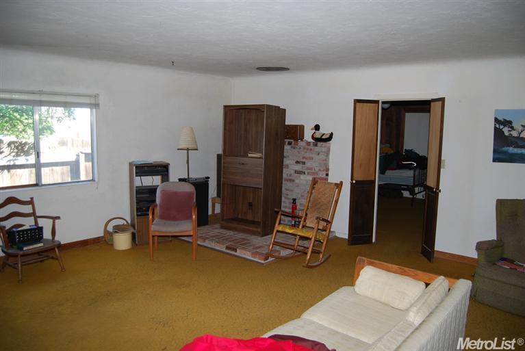 11901 Griffith Rd, Turlock, CA 95380 photo 9