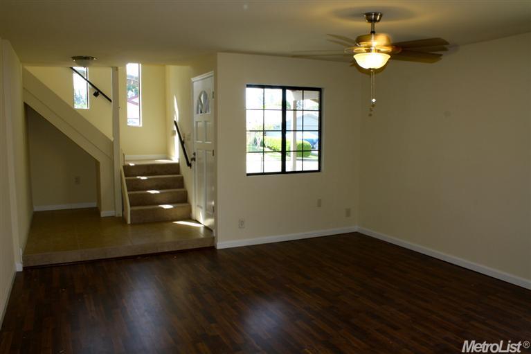 5949 Beaumere Way, Carmichael, CA 95608 photo 3
