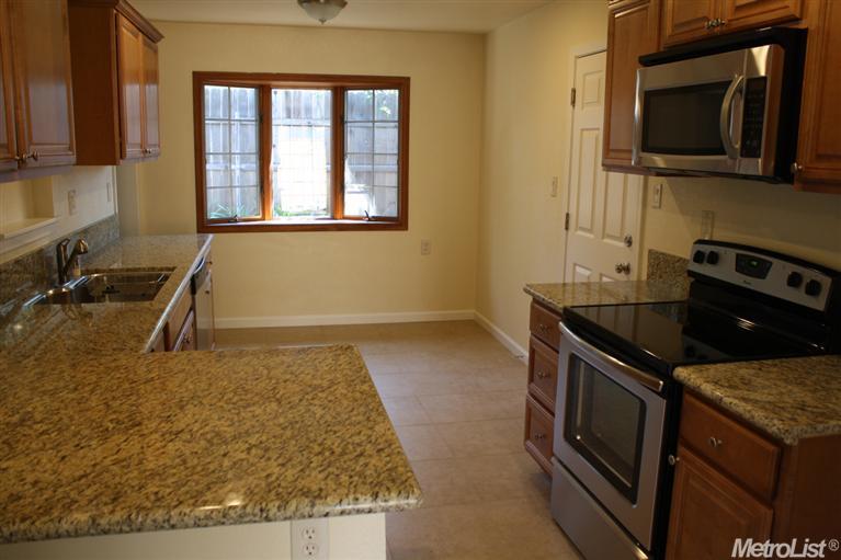 5949 Beaumere Way, Carmichael, CA 95608 photo 4