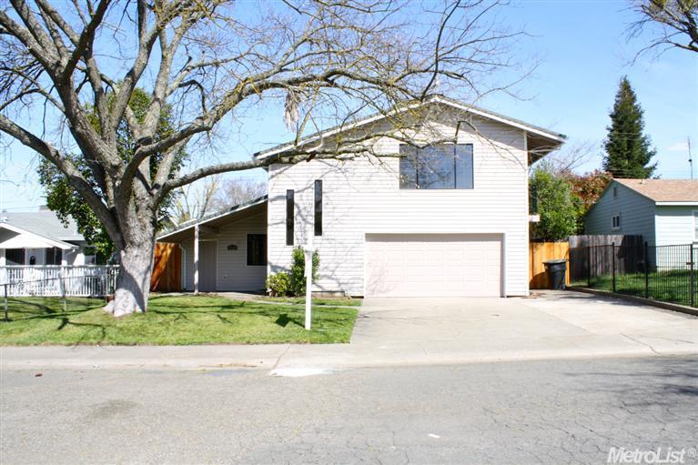 5949 Beaumere Way, Carmichael, CA 95608 photo 2