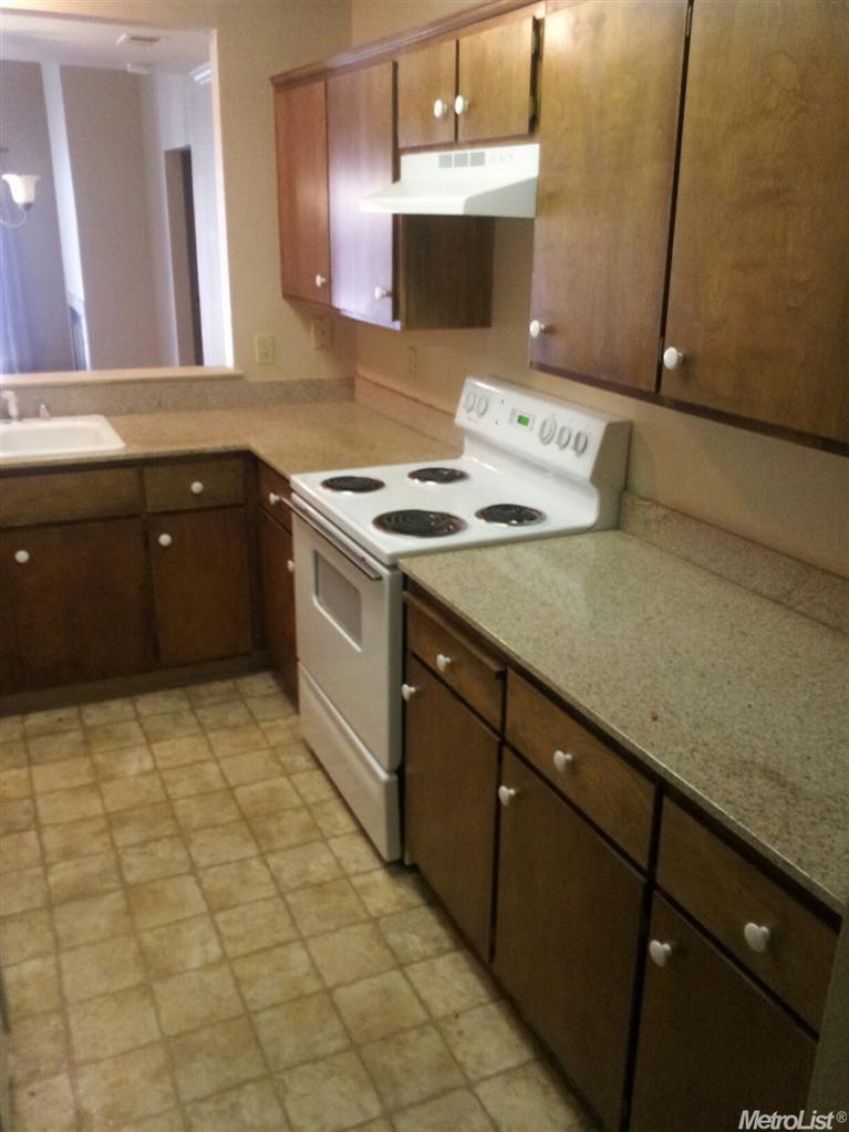 2401 Eilers Ln #504, Lodi, CA 95242 photo 2